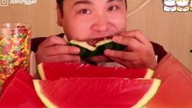 网红吃瓜搞笑表情包视频